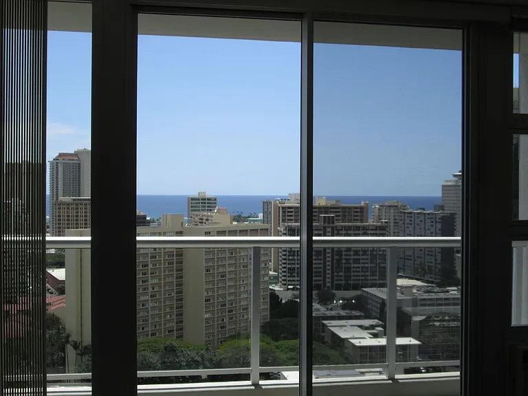 1315 Kalakaua Ave #2406 — Photo 8