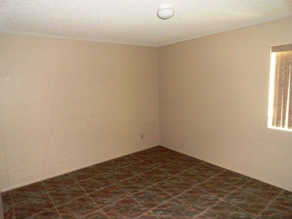 4th image of 9951 E Watson Dr