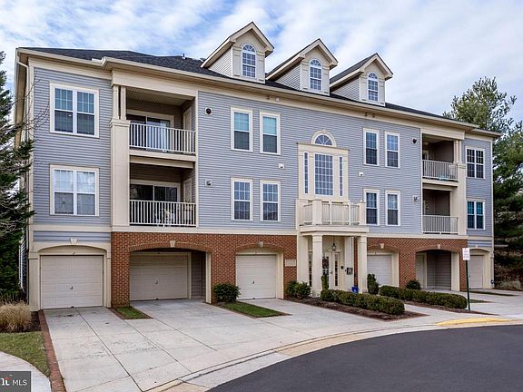 5th image of 11326 Westbrook Mill Ln Unit 304