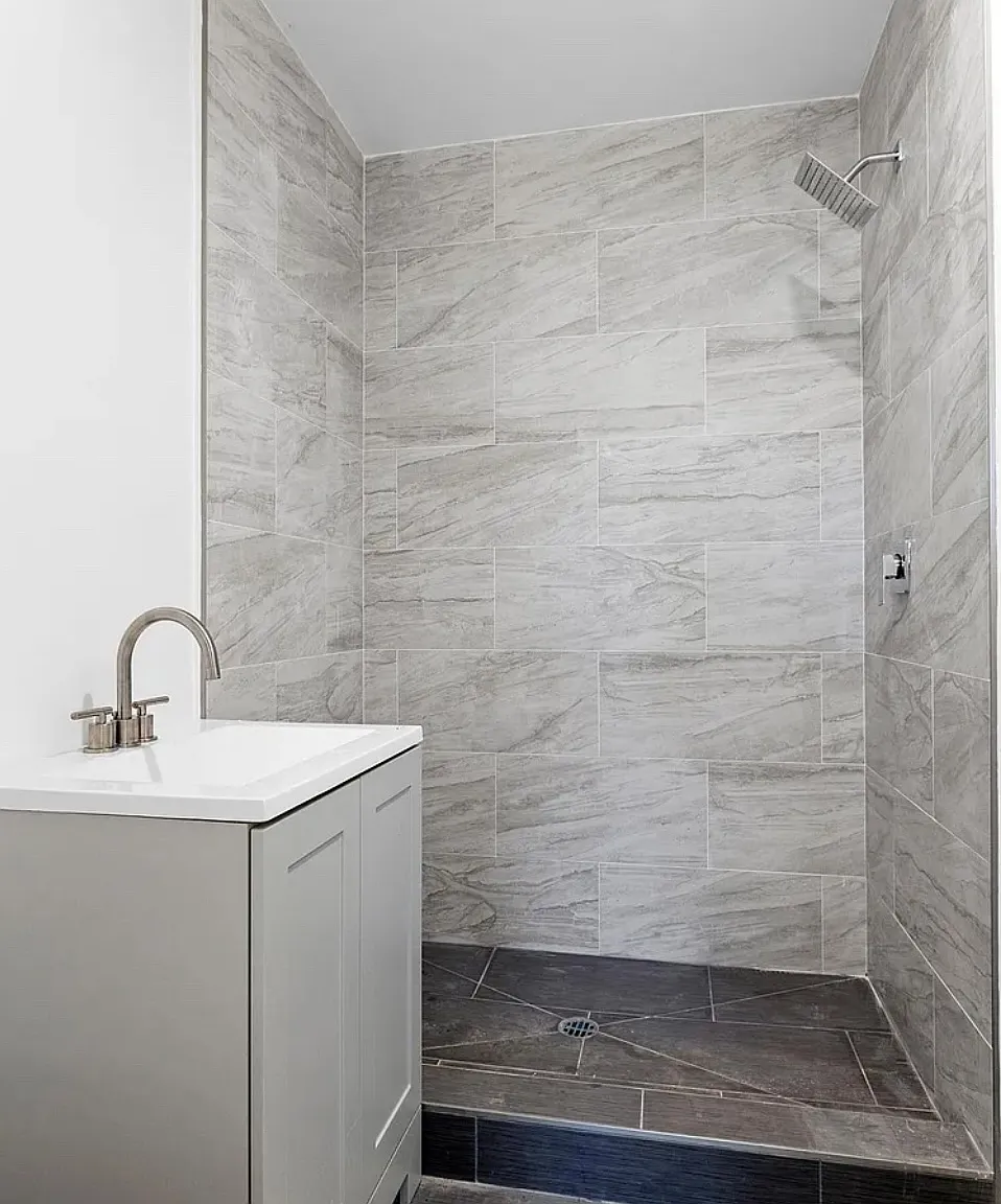 Studio, 350 sqft, $1,900 — Photo 3