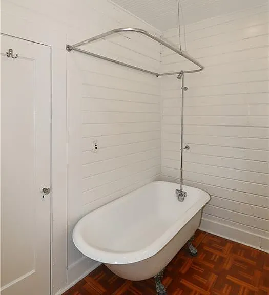 1305 Lorrain St — Photo 32