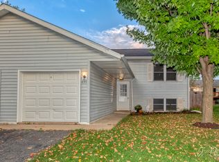 655 Ziegler Dr UNIT 655, Grayslake, IL 60030