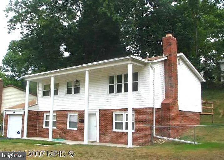 4522 Glendale Rd — Photo 1