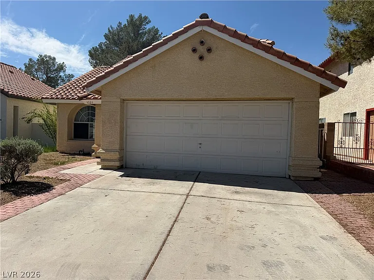 9509 Swan Bay Dr — Photo 3