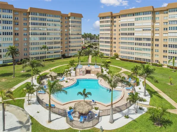 5130 Brittany Dr S APT 808, Saint Petersburg, FL 33715