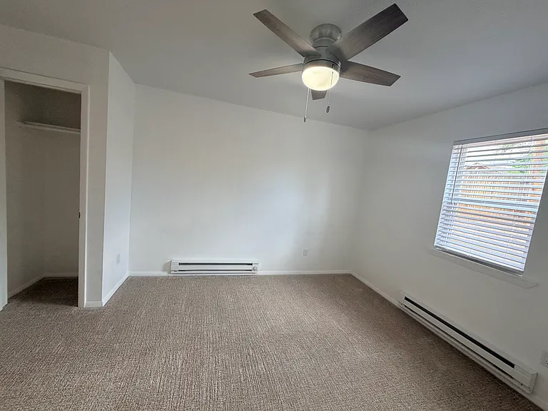 West bedroom, two closets
