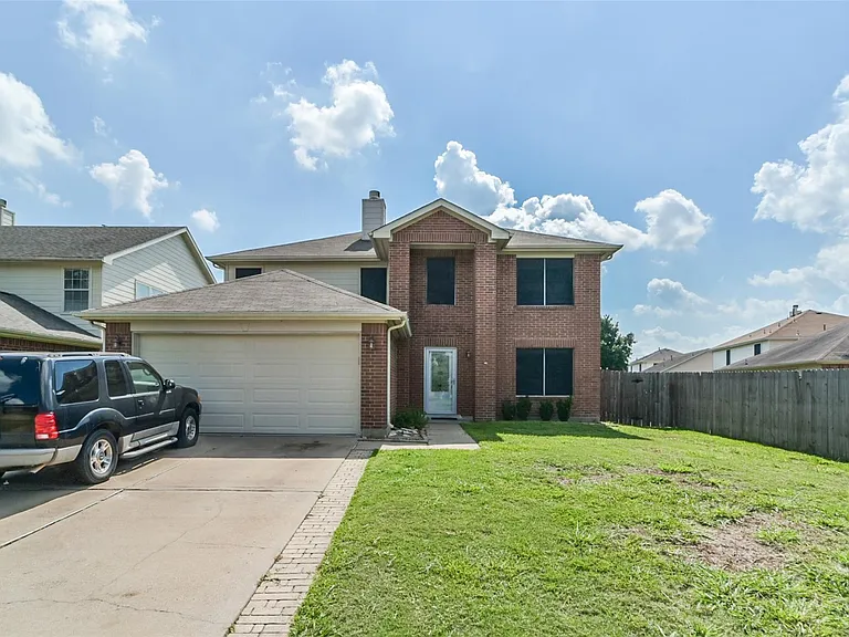 3818 Brook Garden Ln — Photo 1