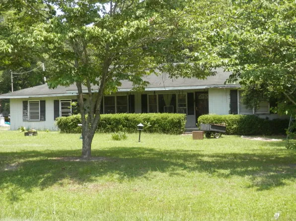1825 Overlook Dr, Moultrie, GA 31768