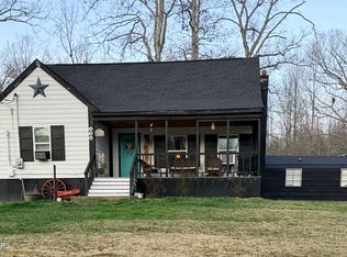 586 Rugby Hwy, Robbins, TN 37852