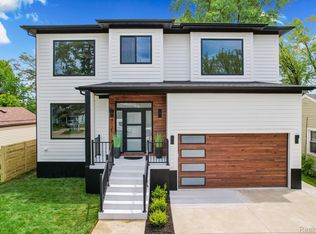 4112 Elmhurst Ave, Royal Oak, MI 48073