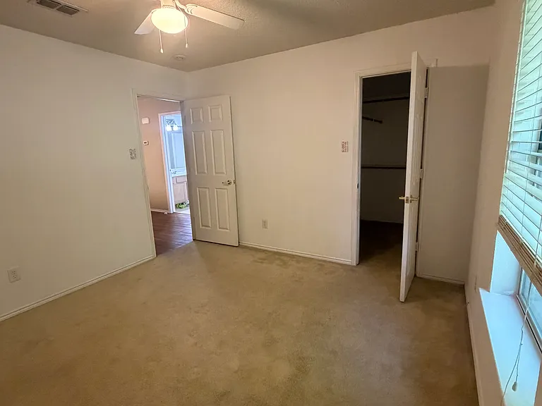 2521 Ensenada Ln — Photo 12