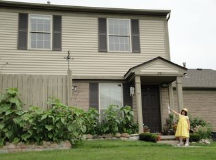 3181 High Pointe Ridge Rd #1, Lake Orion, MI 48359