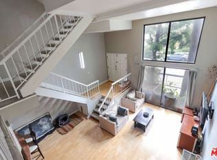 11753 Mayfield Ave #7, Los Angeles, CA 90049