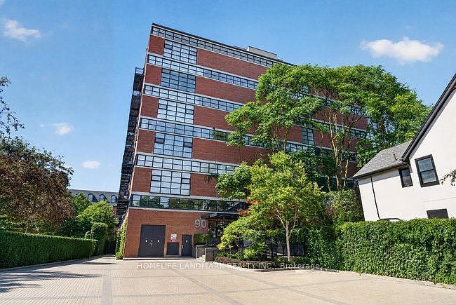1st image of 90 Sumach St Unit 410