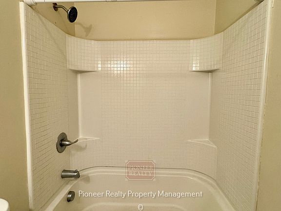 4th image of 3107 M St #D