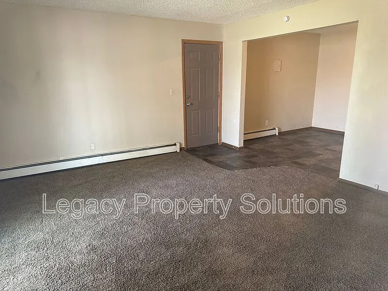 305 E East Ave #1 — Photo 3