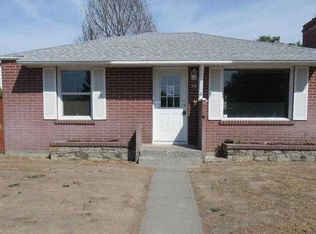 54 D St SE, Ephrata, WA 98823