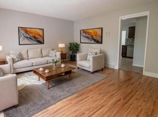 6527 Kuhn Cres #1, Niagara Falls, ON L2H 2H1
