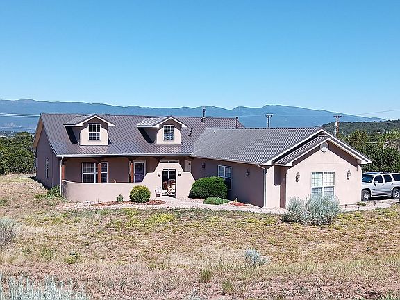 4th image of 9 McCall Ln