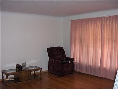 5th image of 615 E Parkleigh Dr
