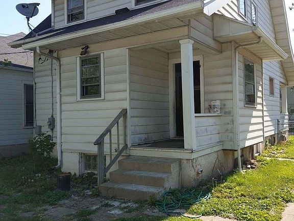 2nd image of 129 Edgar Ave
