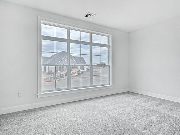 3rd image of 17 Pinnacle Ridge Dr #L-0148