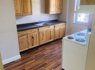 9 Park St, Bath, ME 04530