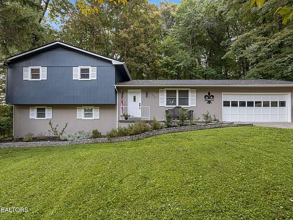 2nd image of 304 Highstone Ln