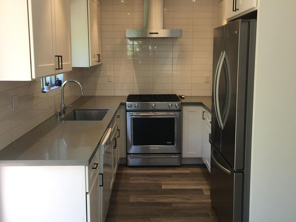 1st image of 55 Lomita Dr #1/2