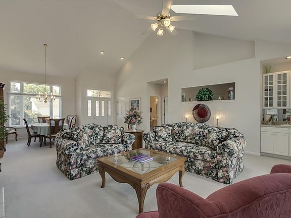 5th image of 217 Konawa Ln