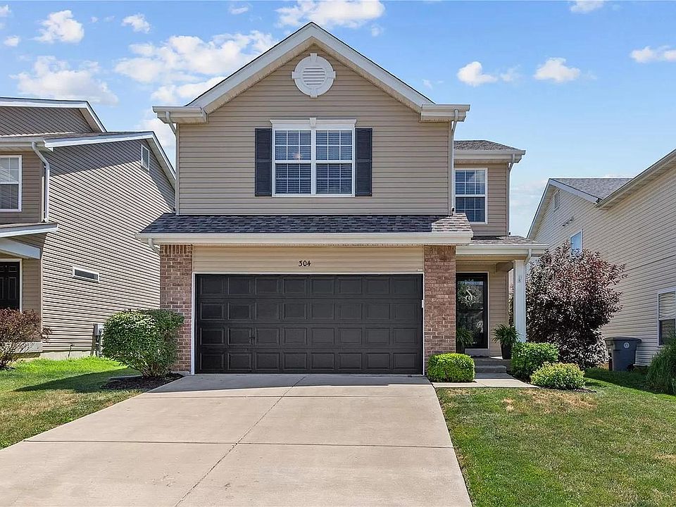 1st image of 304 Wild Oak Dr