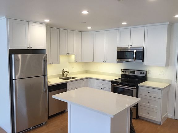 5th image of 2 Geneva Ave APT 4