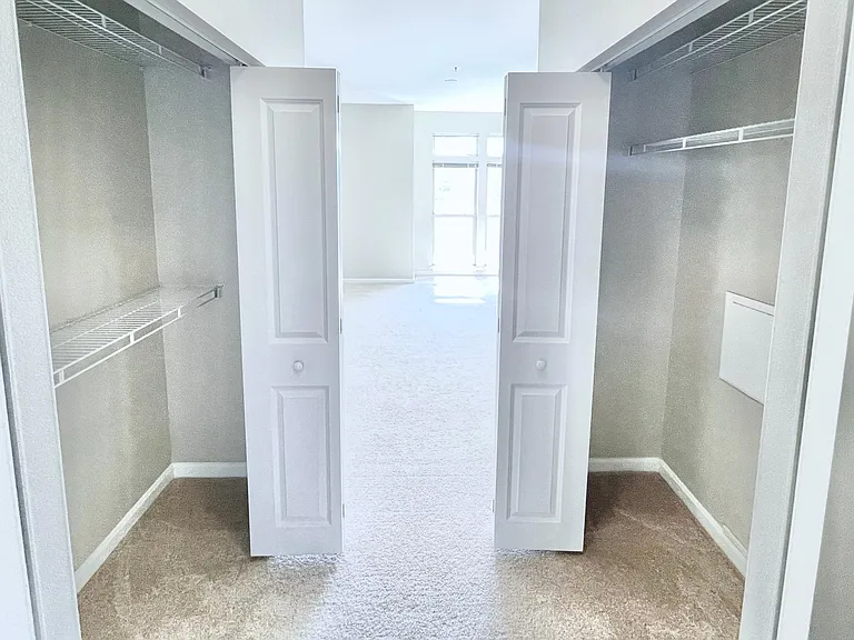 1000 Providence Pl #202 — Photo 8