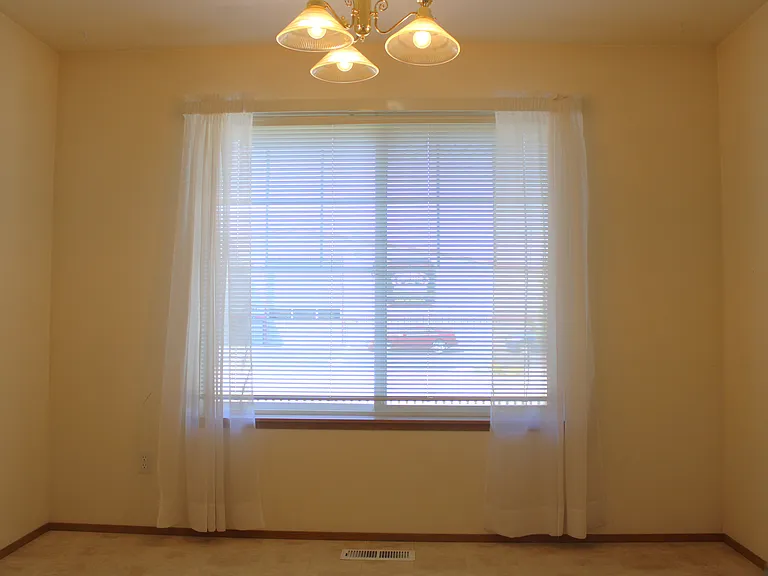 1231 McKittrick St #1 — Photo 6