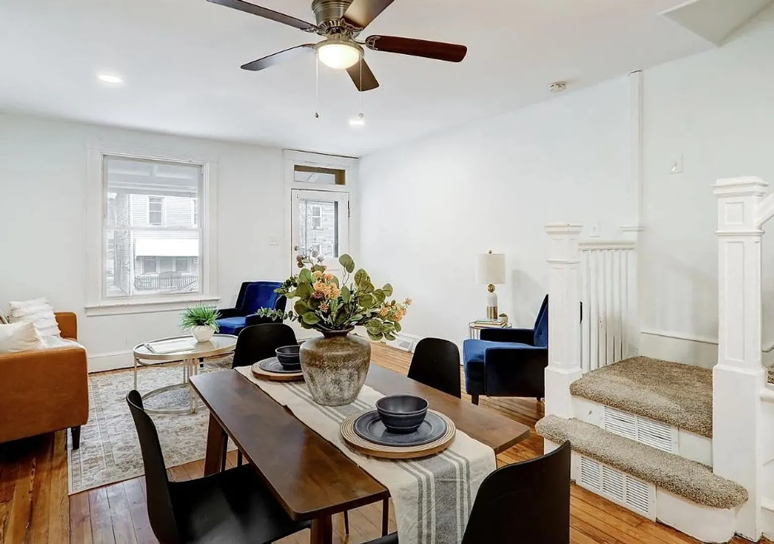 4BR Lancaster Home | Modern Kitchen, Hardwood Floors & Central Air! - Available Now! — Photo 4