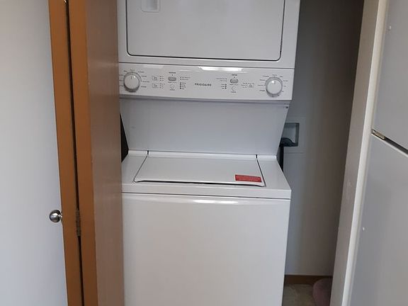5th image of 730 S Vassault St #9C
