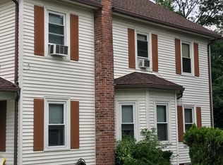 35 Ames St, Coventry, RI 02816