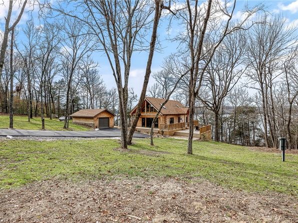9309 Larue Rd, Rogers, AR 72756