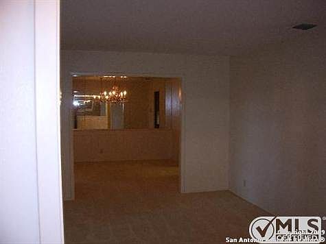 5th image of 409 Fenwick Dr