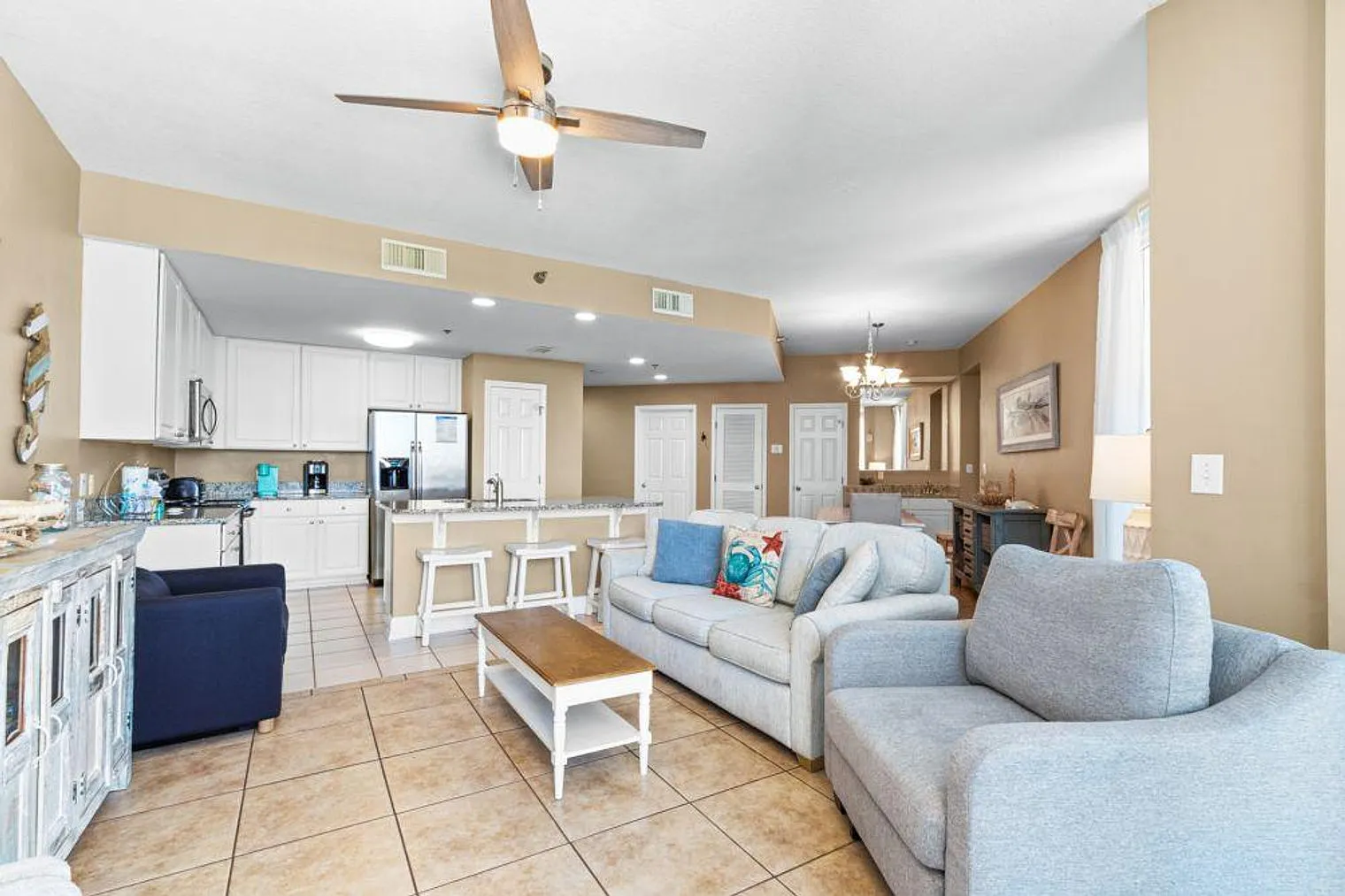 3 bed, 3.0 bath, 1539 sqft, $5,074 — Photo 1