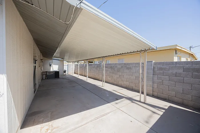 617 E Brown Rd — Photo 23