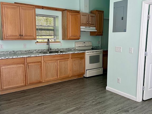 5th image of 55 Main St Unit 6