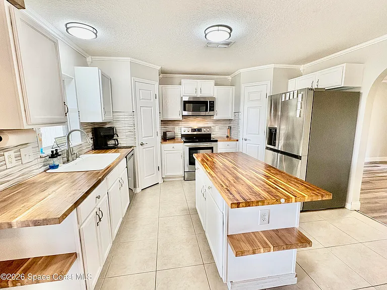 2015 Canopy Dr — Photo 7