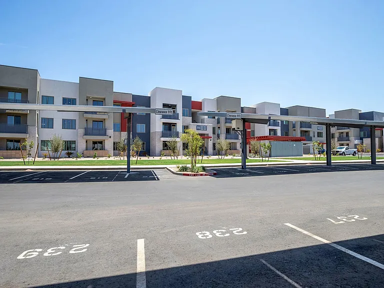 Vista Ridge Apartments — Photo 9