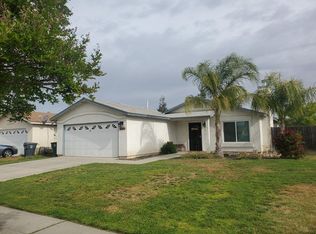 1307 Lacreta Ave, Madera, CA 93638
