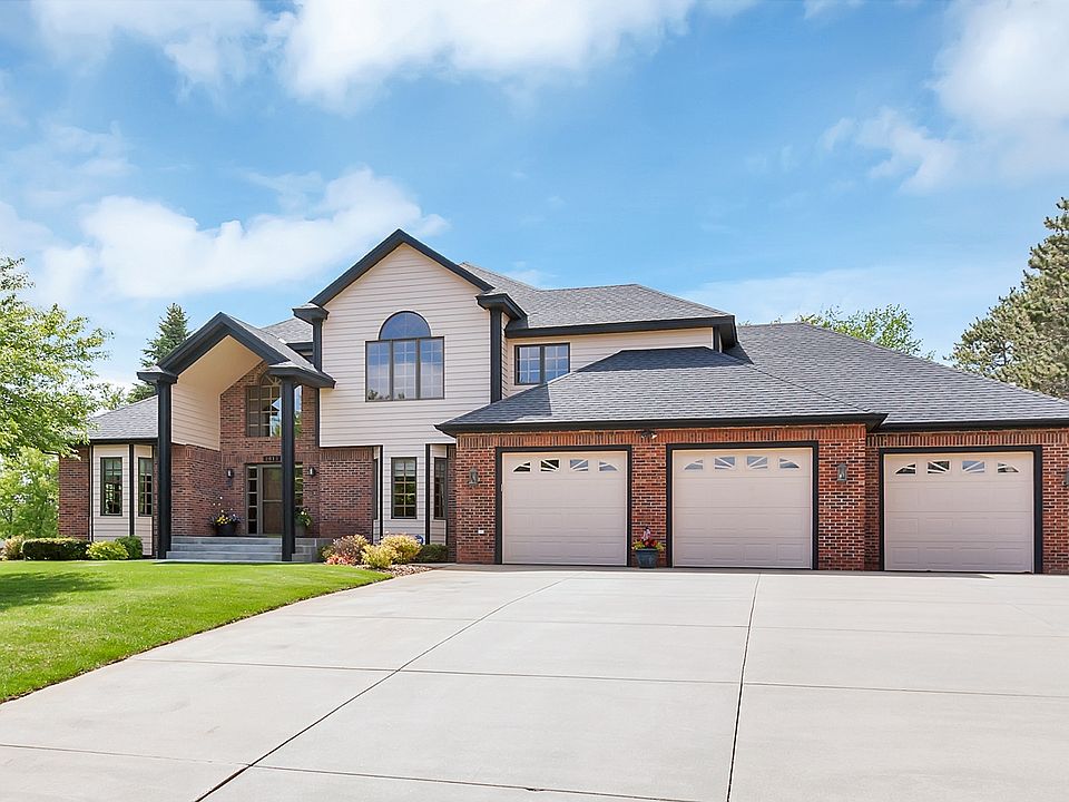 1st image of 2613 Meadowrose Blvd