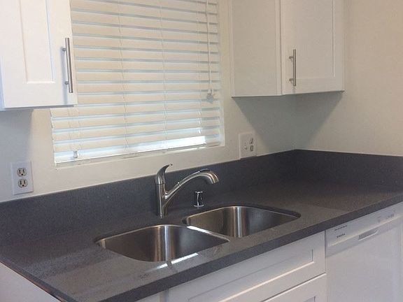 2nd image of 3315 E 15th St APT 204