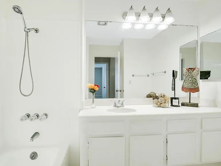 10845 Camino Ruiz #72 — Photo 21