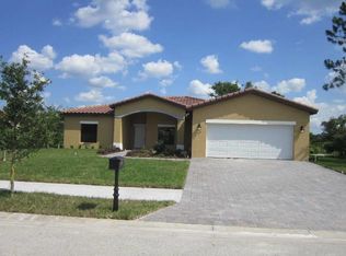 719 Riviera Bella Dr, Debary, FL 32713