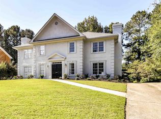 8910 Carroll Manor Dr, Sandy Springs, GA 30350